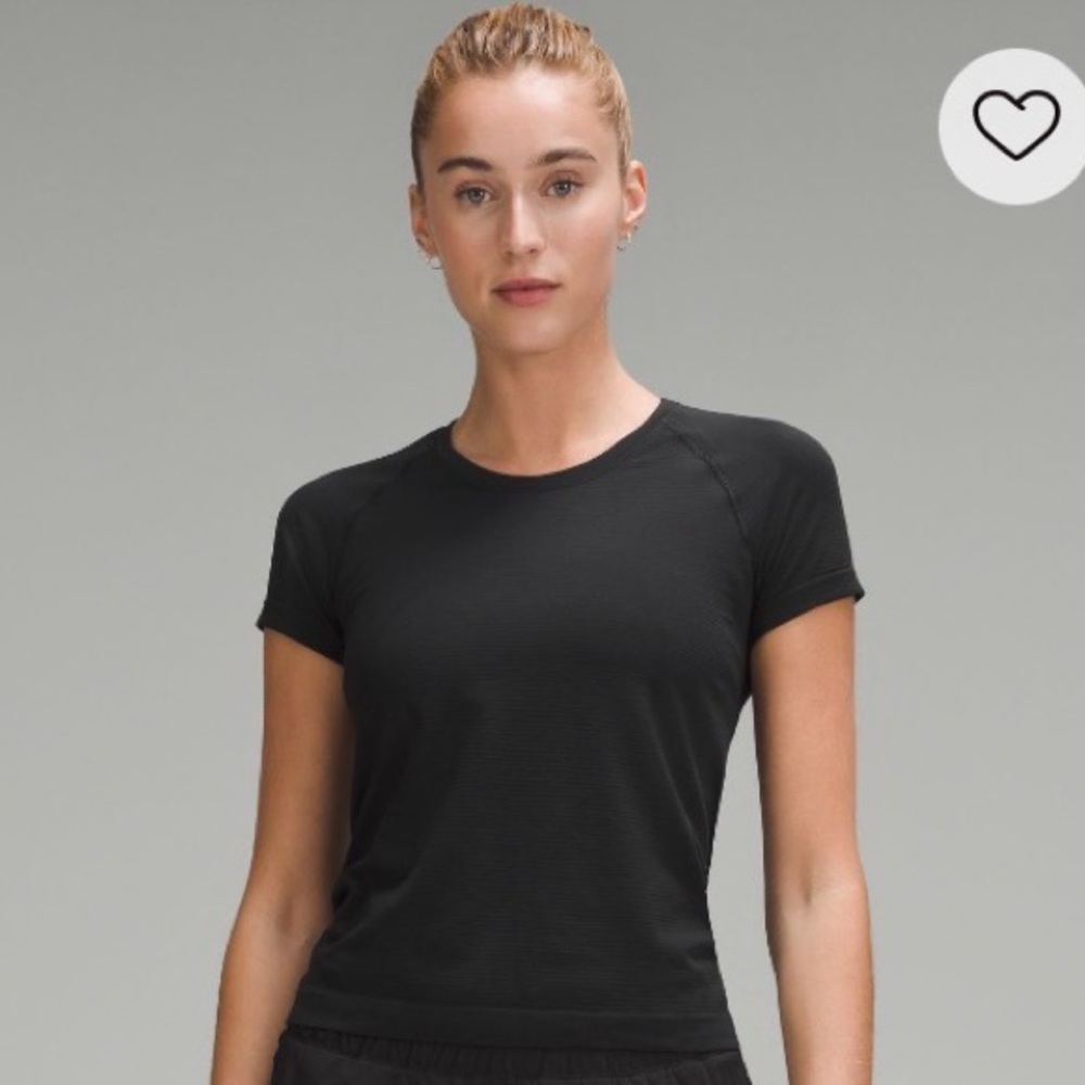 lululemon athletica Swiftly Tech Black Short-Sleeve Athletic Tee race length